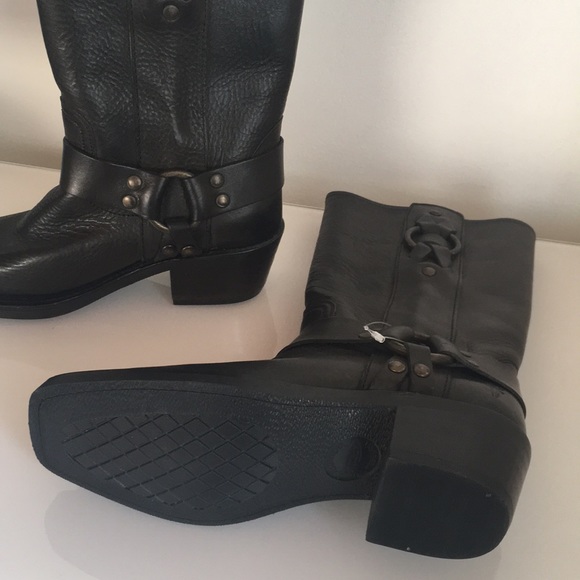 Frye Harness - Picture 5 of 10